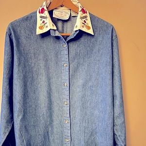 Vintage Eagle’s Eye Collectibles denim button down